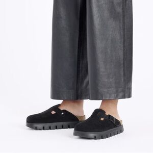 Birkenstock: Boston Chunky Suede Leather - Black/Black
